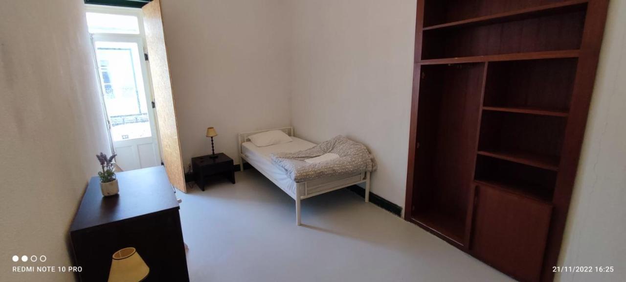 Hostel Raymundo Евора Екстер'єр фото