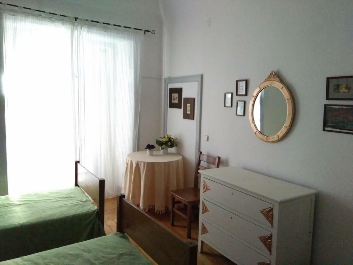 Hostel Raymundo Евора Екстер'єр фото